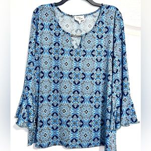 Carol Rose Flare Sleeve Blue Geometric Design Top